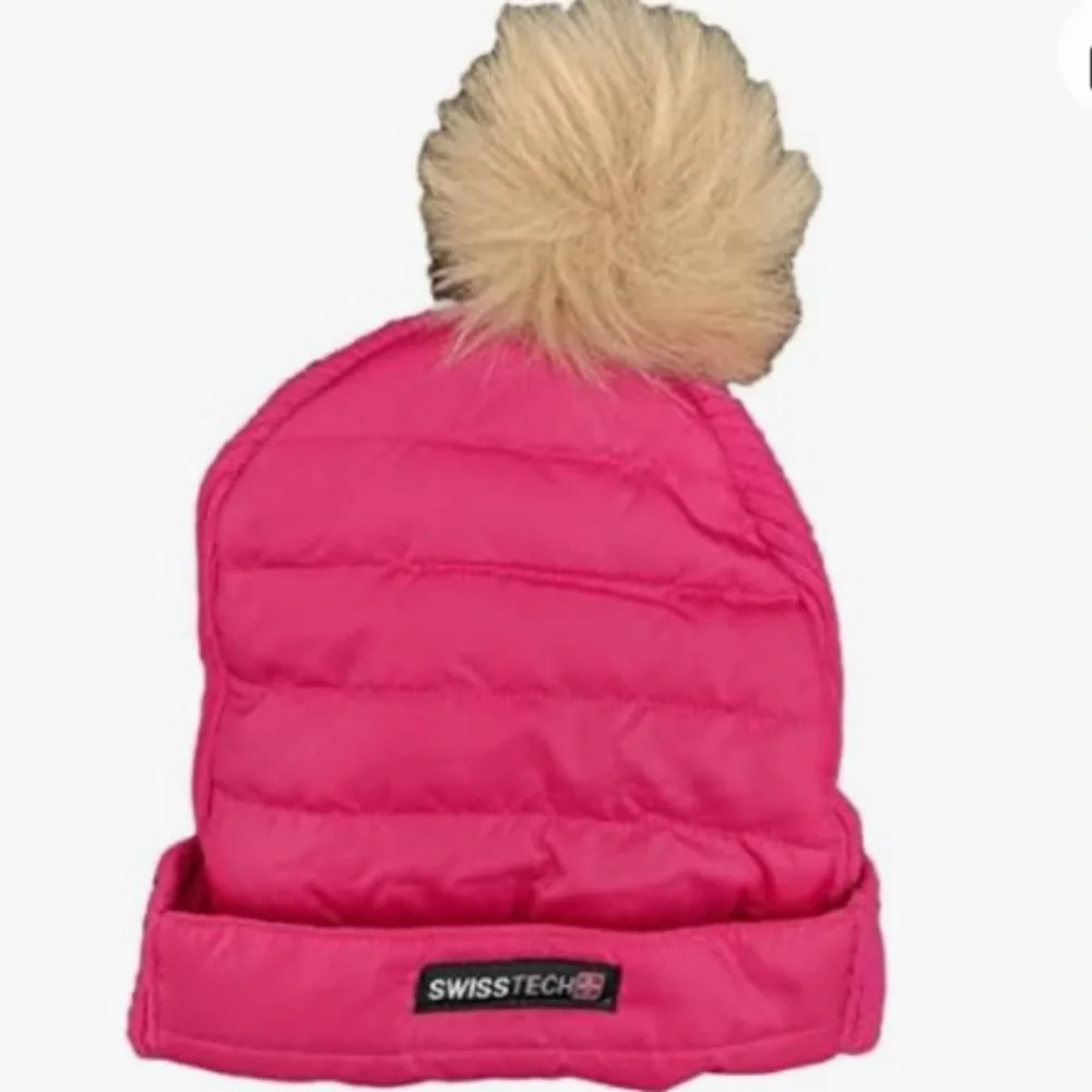 SWISS TECH YOUTH GIRL’S QUILTED POMPOM HAT BINNIE XL